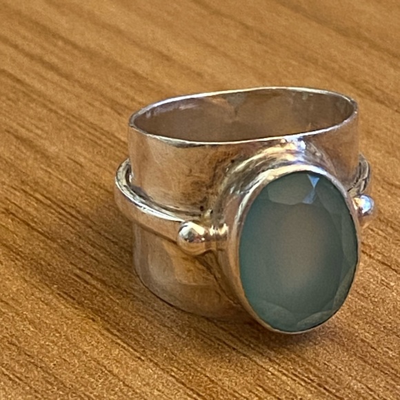 Vintage hallmarked Chalcedony 925 sterling silver ring - Picture 3 of 12